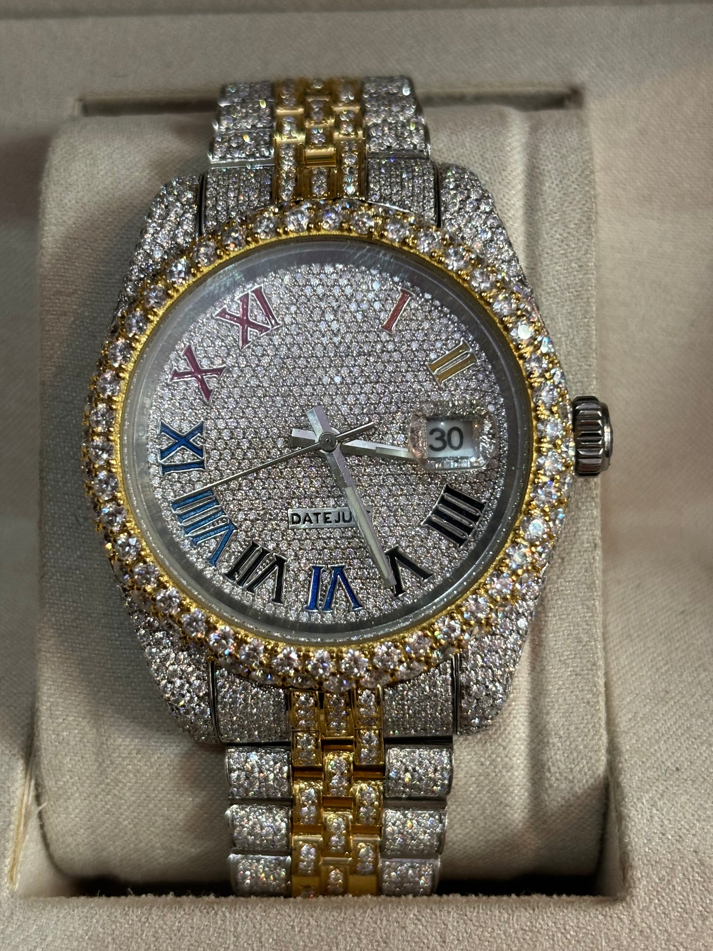 IC Beautiful Roman Dial VVS Moissanite Stainless Steel Watch Hip Hop  Fully Iced Bust Down Bling Blink Watch  IC_1002